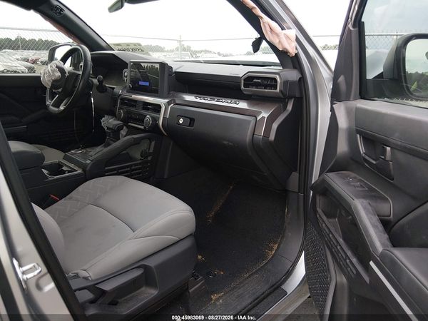 2025 TOYOTA TACOMA SR5 — I5