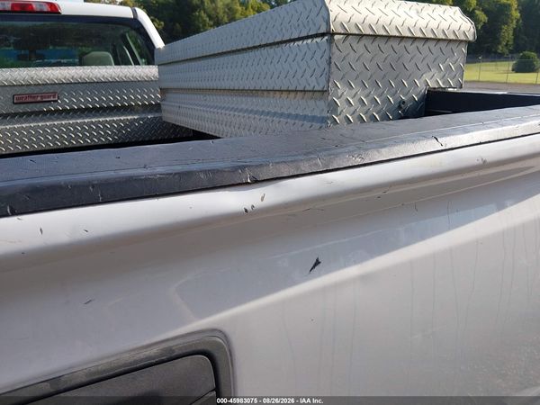 2018 CHEVROLET SILVERADO 2500HD WT — I75