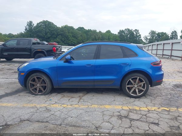 2017 PORSCHE MACAN — I117