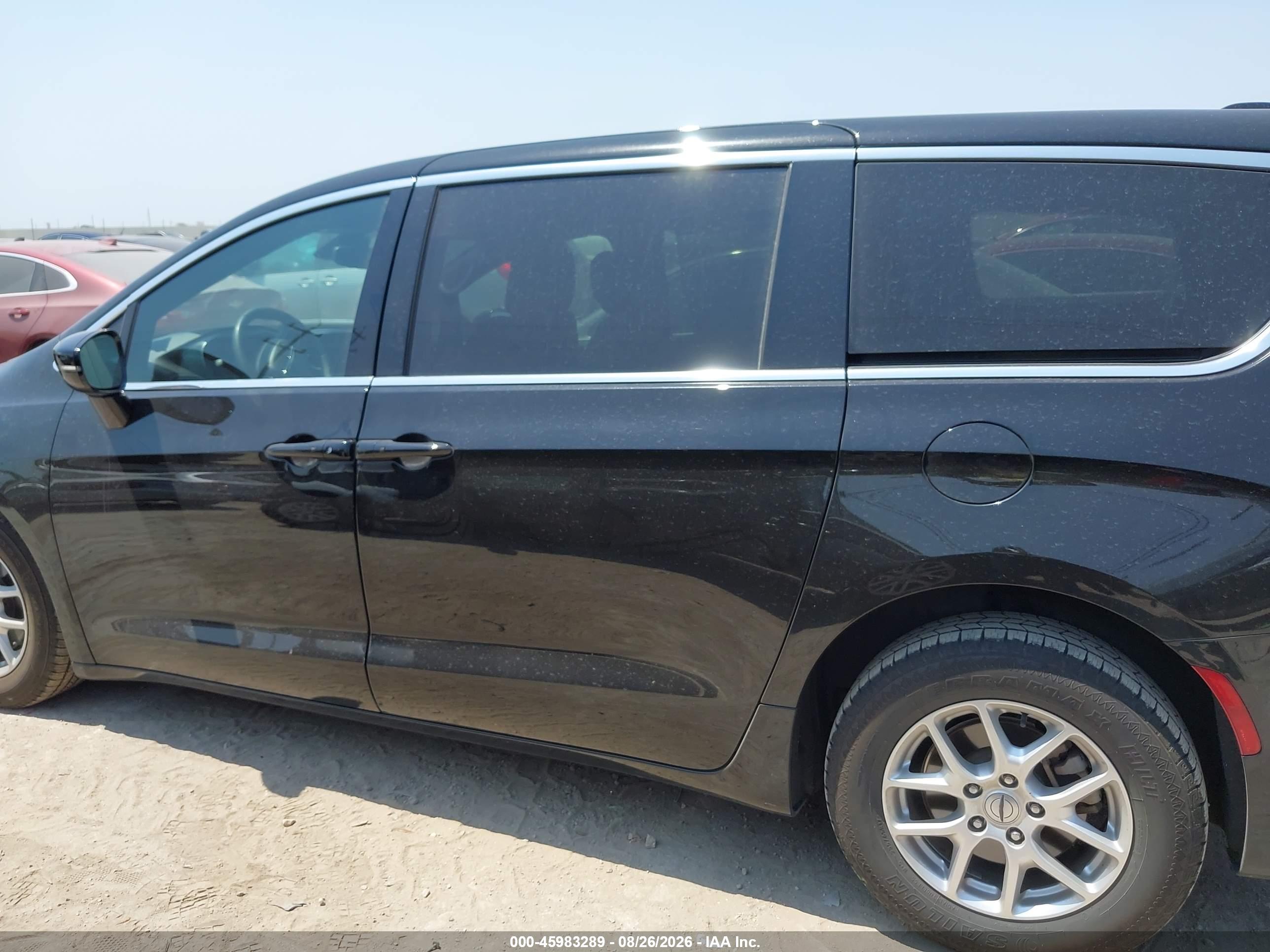 2025 CHRYSLER PACIFICA SELECT