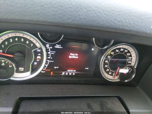2016 RAM 1500 BIG HORN — I7