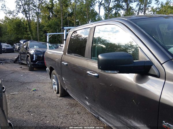 2016 RAM 1500 BIG HORN — I116