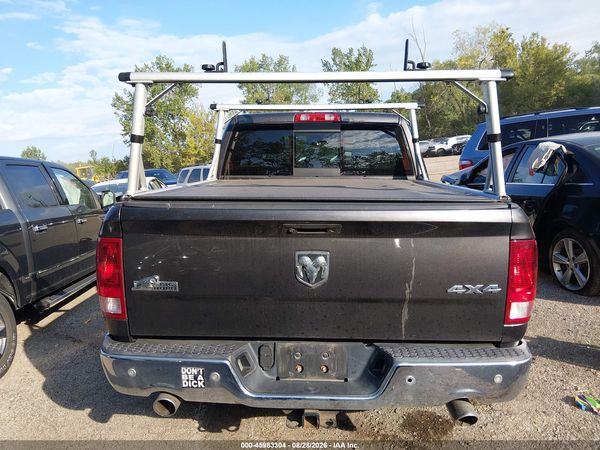 2016 RAM 1500 BIG HORN — I119