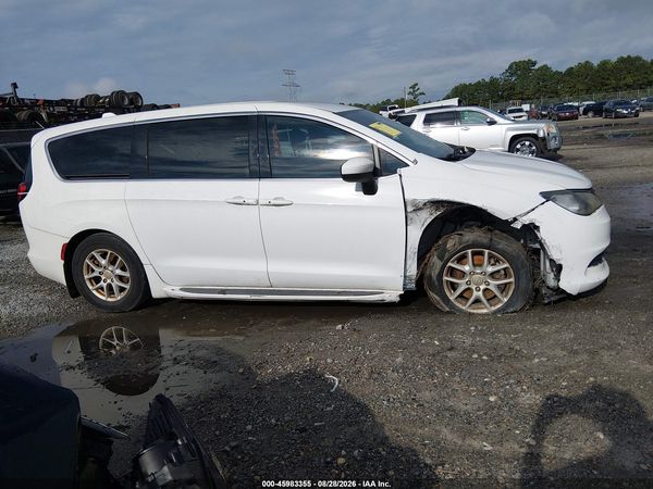 2017 CHRYSLER PACIFICA TOURING — I116
