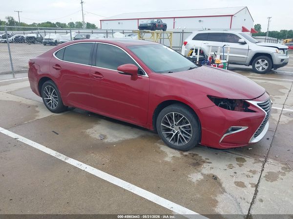 2016 LEXUS ES 350 — I1