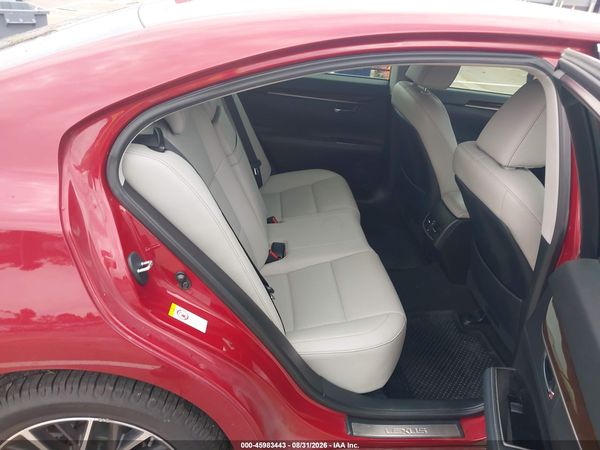 2016 LEXUS ES 350 — I8
