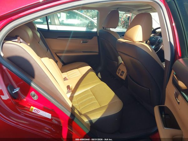 2016 LEXUS ES 300H