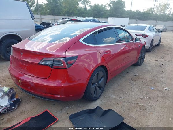 2018 TESLA MODEL 3 — I4