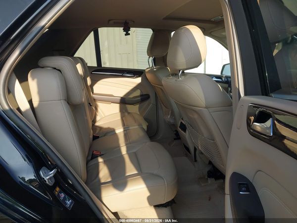 2014 MERCEDES-BENZ ML 350 — I8