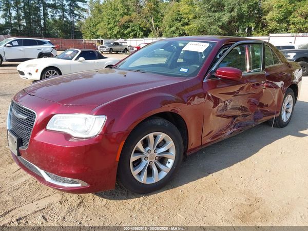 2016 CHRYSLER 300 LIMITED — I2