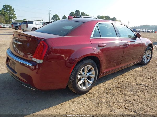 2016 CHRYSLER 300 LIMITED — I4