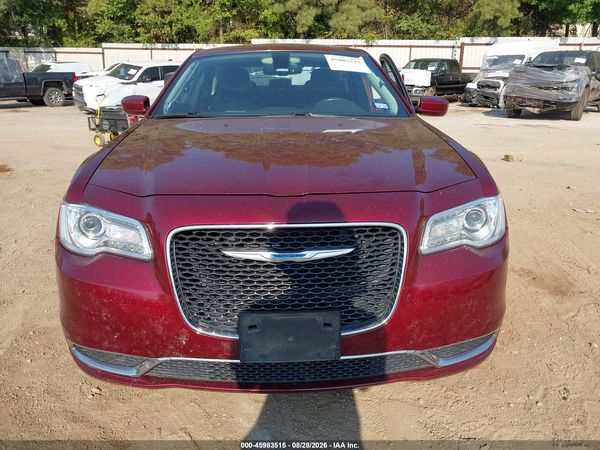 2016 CHRYSLER 300 LIMITED — I115