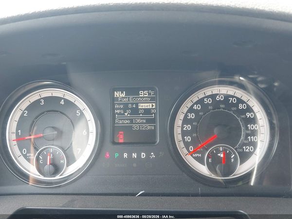 2017 RAM 3500 TRADESMAN  4X4 8' BOX — I7