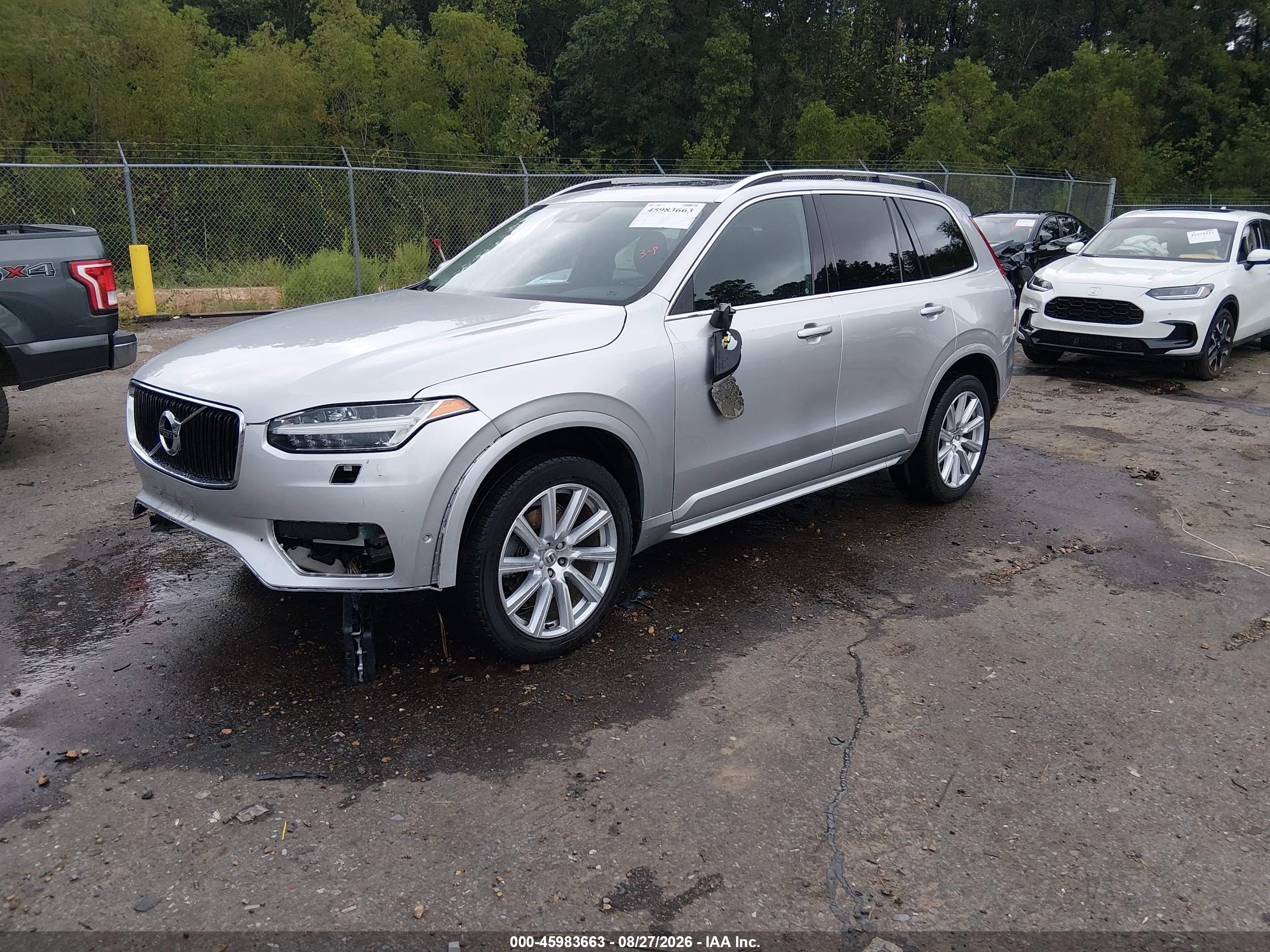 2016 VOLVO XC90 T5 MOMENTUM — I2
