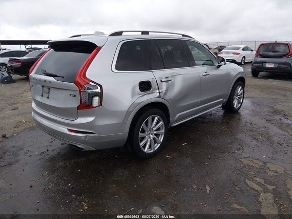 2016 VOLVO XC90 T5 MOMENTUM — I4
