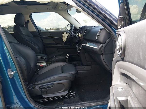 2020 MINI COUNTRYMAN COOPER S — I5