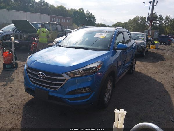 2017 HYUNDAI TUCSON SE — I2