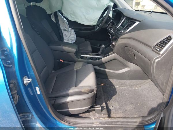 2017 HYUNDAI TUCSON SE — I5