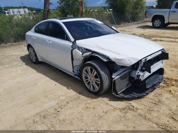 2019 JAGUAR XE 25T PREMIUM — I1
