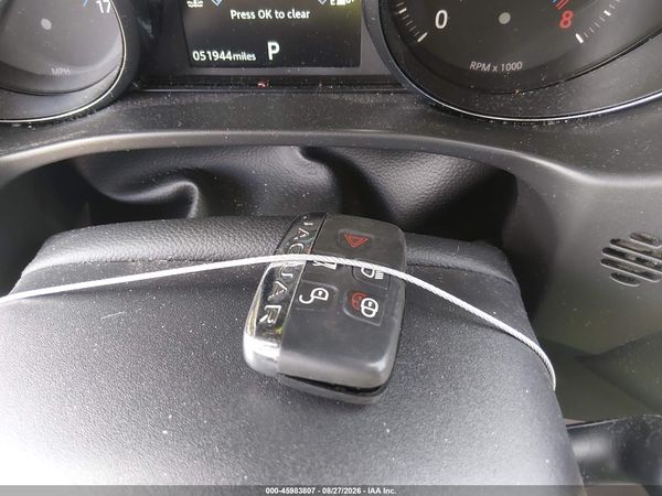 2019 JAGUAR XE 25T PREMIUM — I11