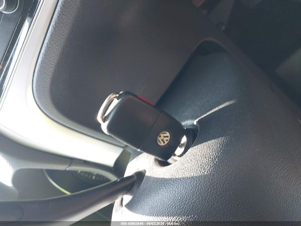 2017 VOLKSWAGEN PASSAT 1.8T S — I11