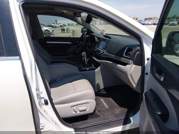 2018 TOYOTA HIGHLANDER XLE — I5