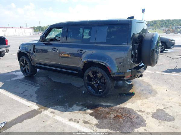 2026 LAND ROVER DEFENDER P525 V8 — I3