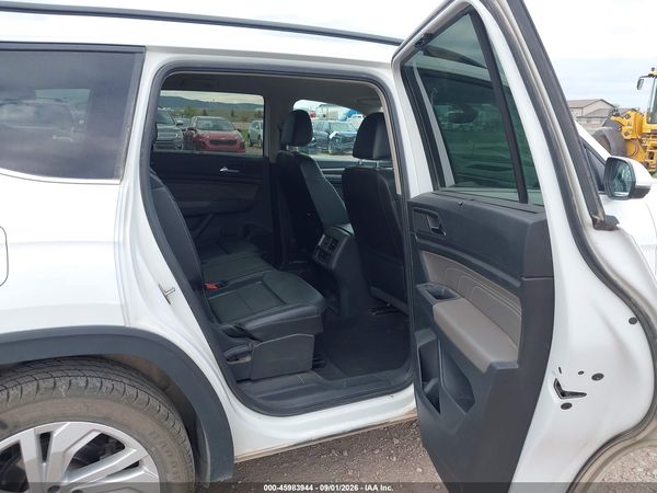 2021 VOLKSWAGEN ATLAS 3.6L V6 SE W/TECHNOLOGY — I8