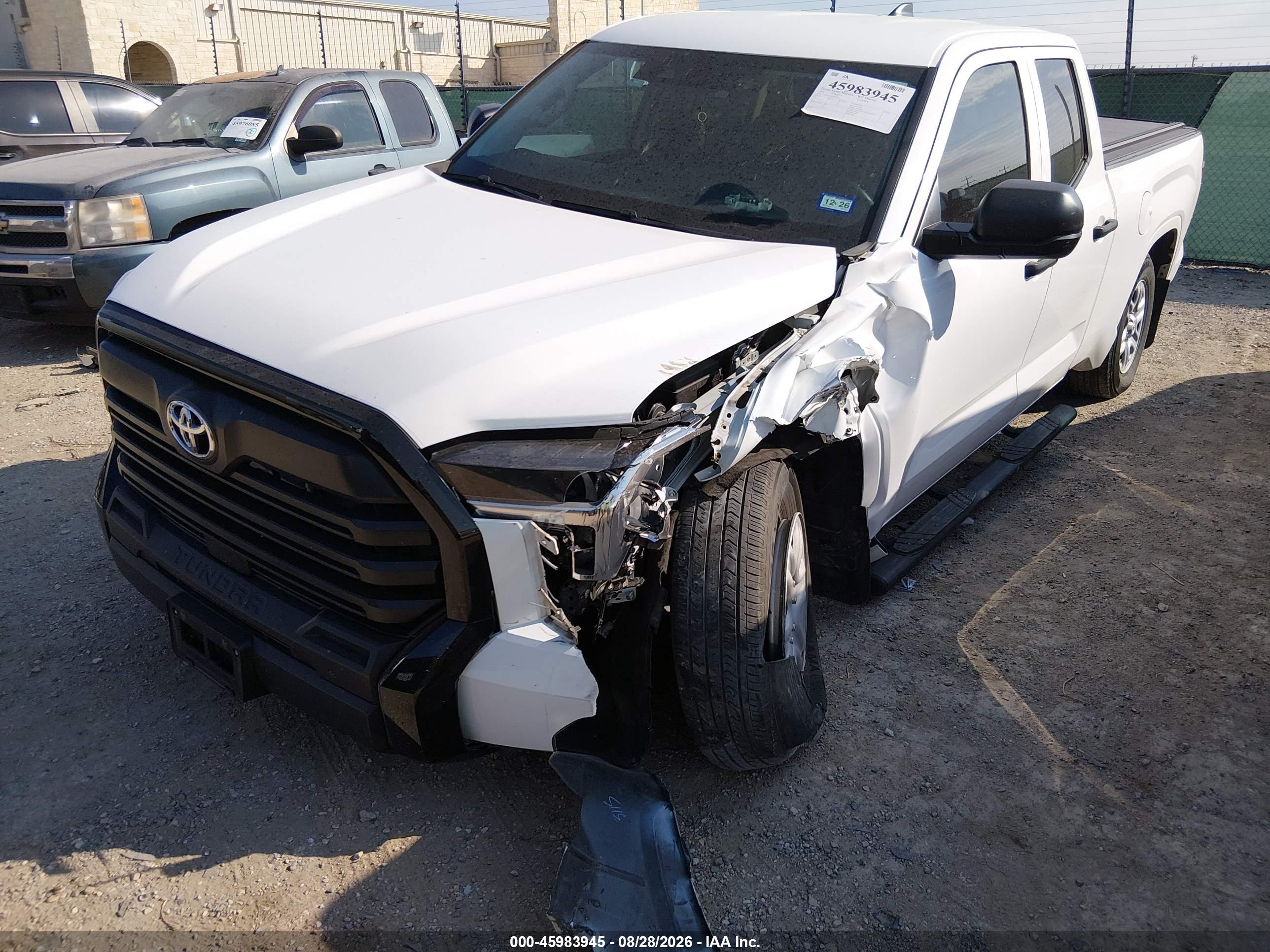 2024 TOYOTA TUNDRA SR — I2