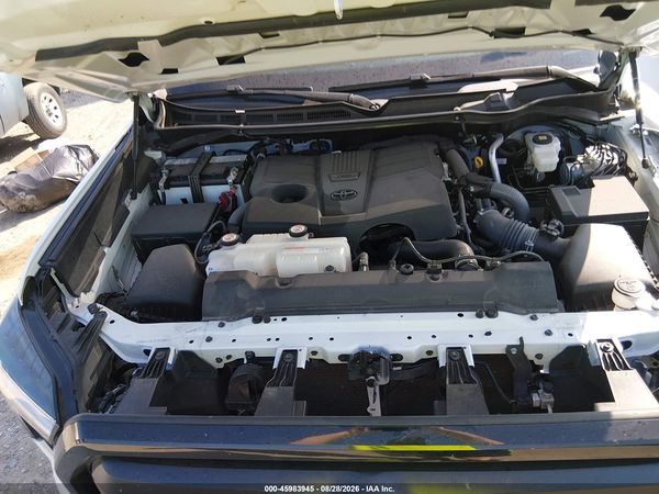 2024 TOYOTA TUNDRA SR — I10