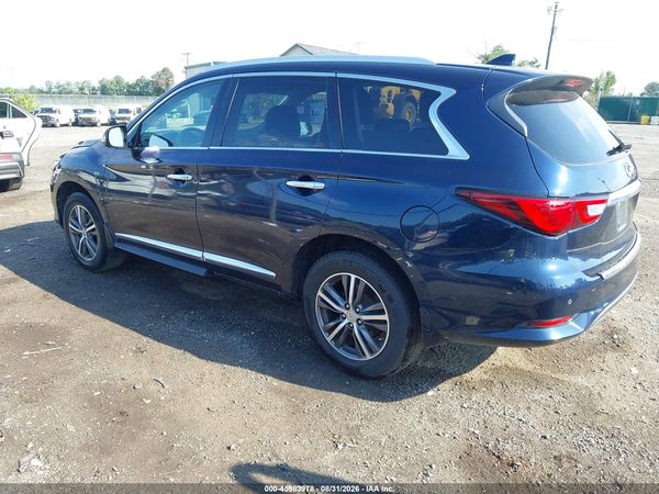 2017 INFINITI QX60 — I3