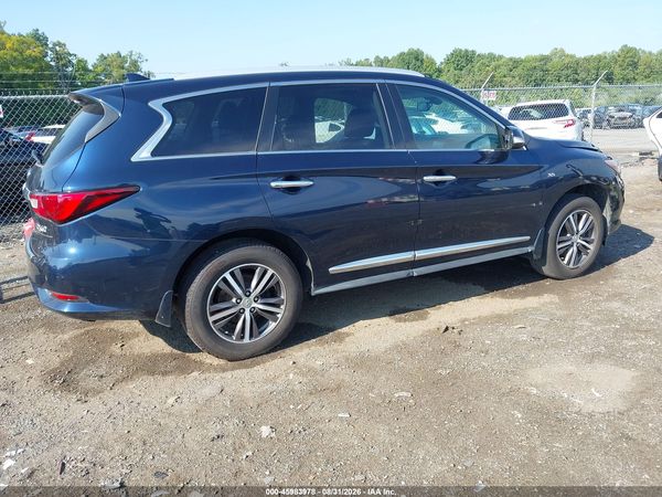 2017 INFINITI QX60 — I4