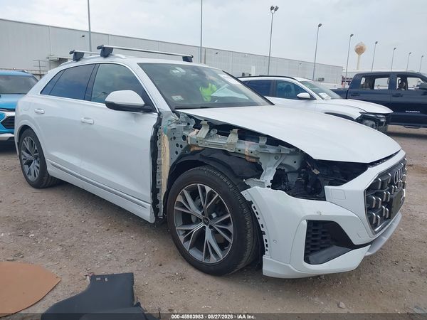 2026 AUDI Q8