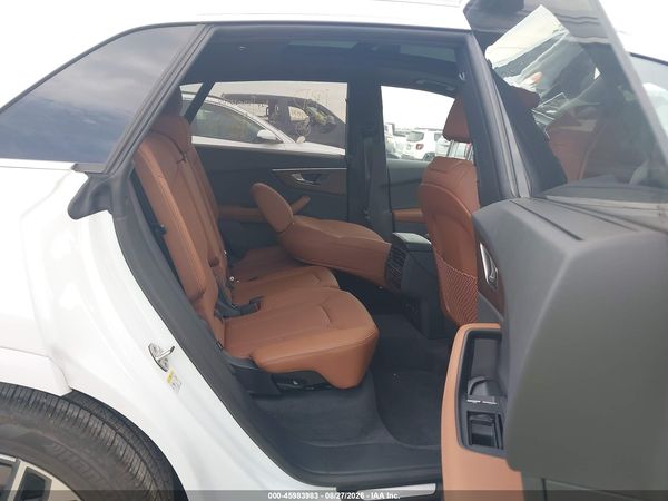 2026 AUDI Q8