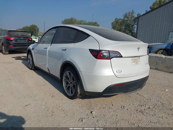 2021 TESLA MODEL Y — I3