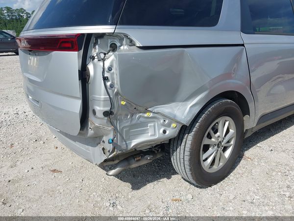 2023 KIA CARNIVAL MPV LX SEAT PACKAGE — I6