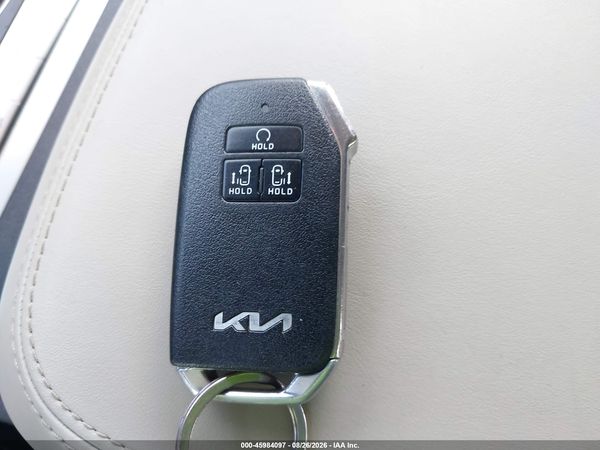 2023 KIA CARNIVAL MPV LX SEAT PACKAGE — I11