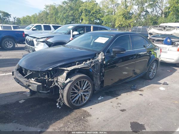 2016 LEXUS IS 200T