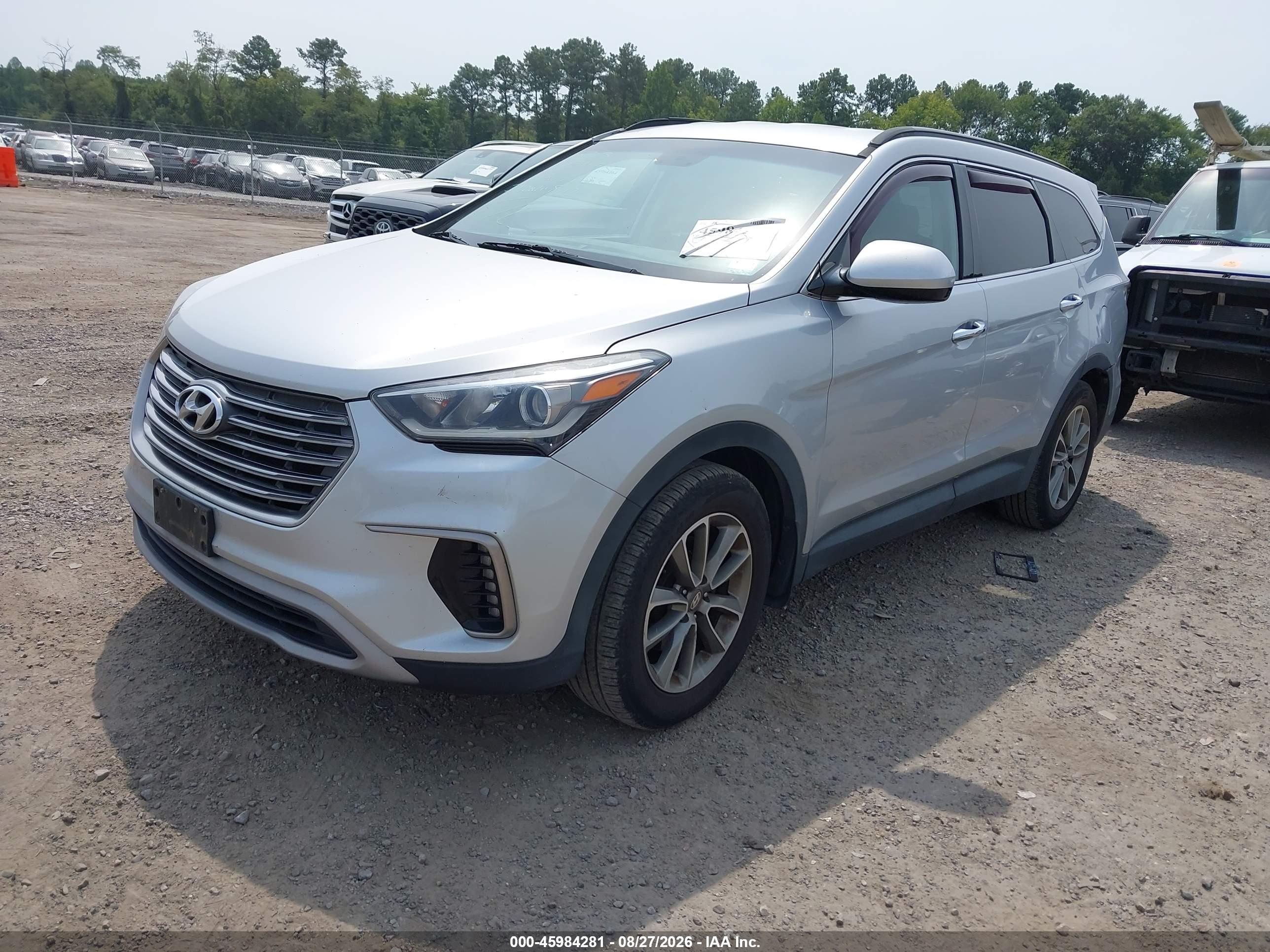 2018 HYUNDAI SANTA FE SE — I2