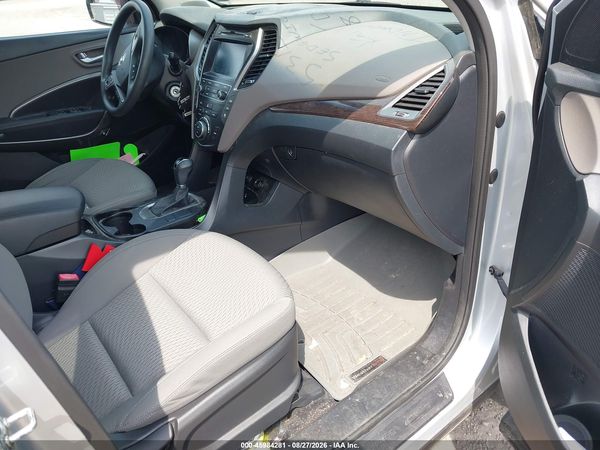 2018 HYUNDAI SANTA FE SE — I5