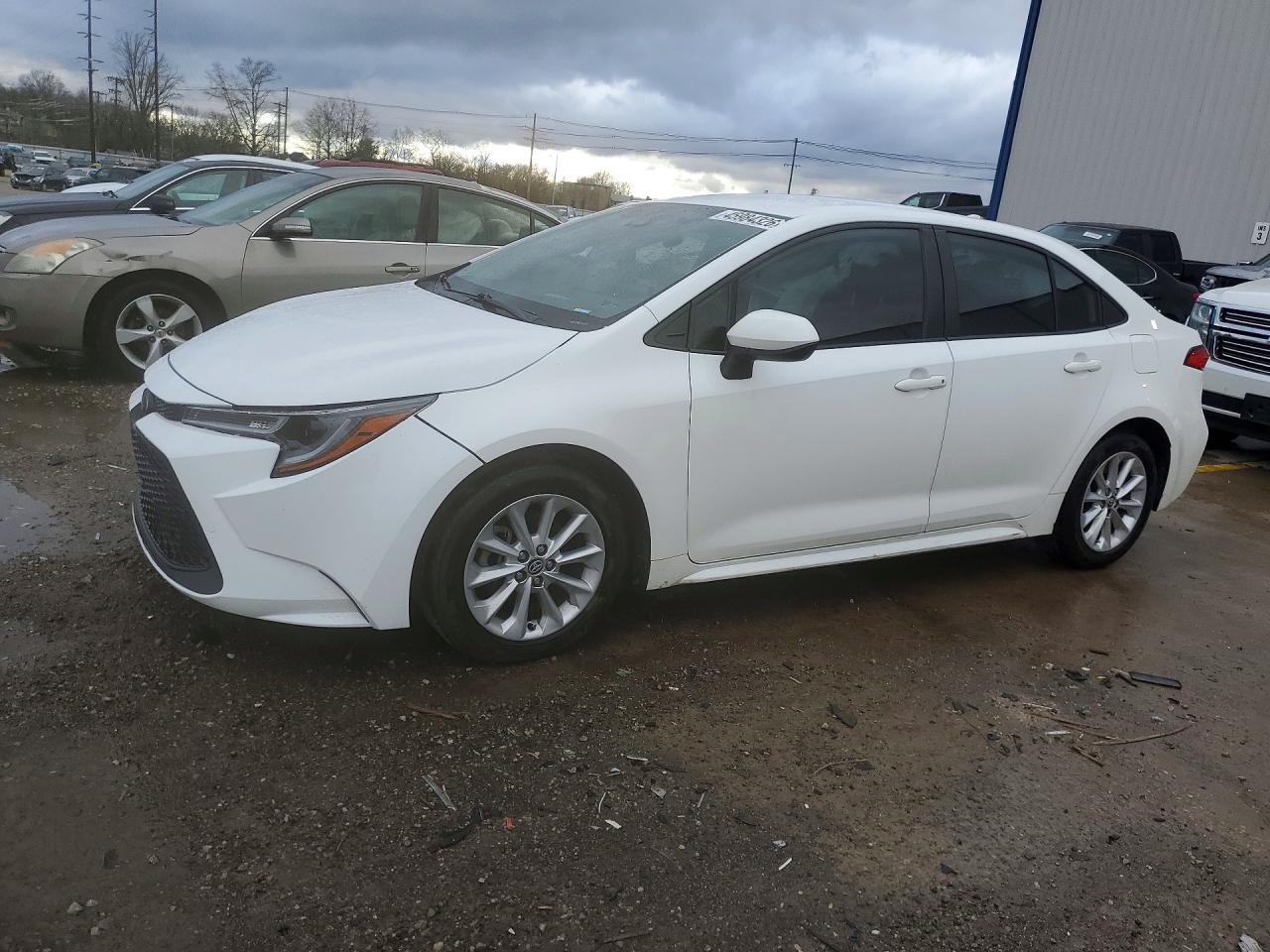 2022 TOYOTA COROLLA