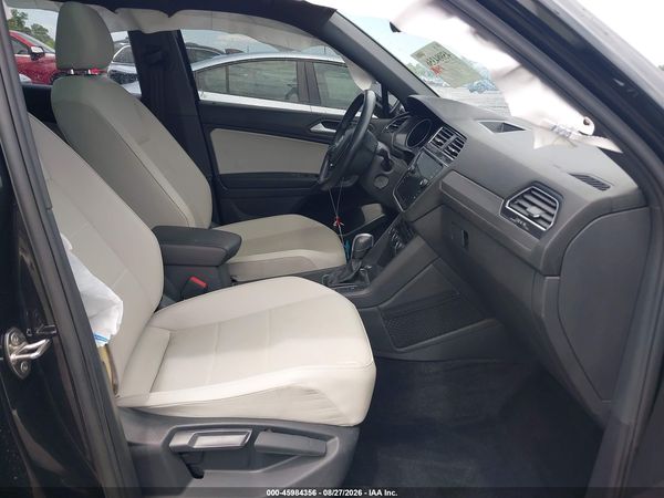 2020 VOLKSWAGEN TIGUAN — I5