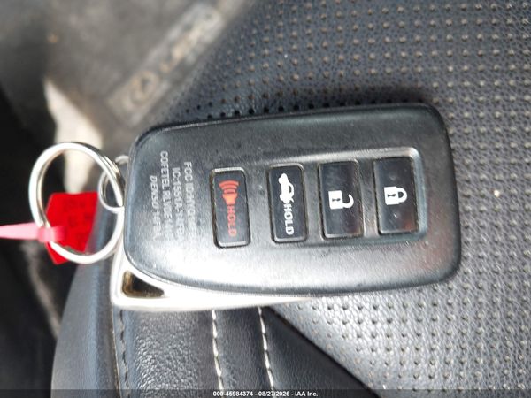 2016 LEXUS RC 350 — I11