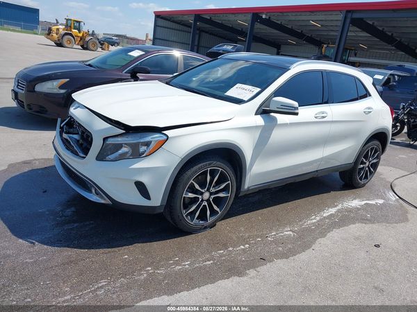 2016 MERCEDES-BENZ GLA 250 4MATIC — I2