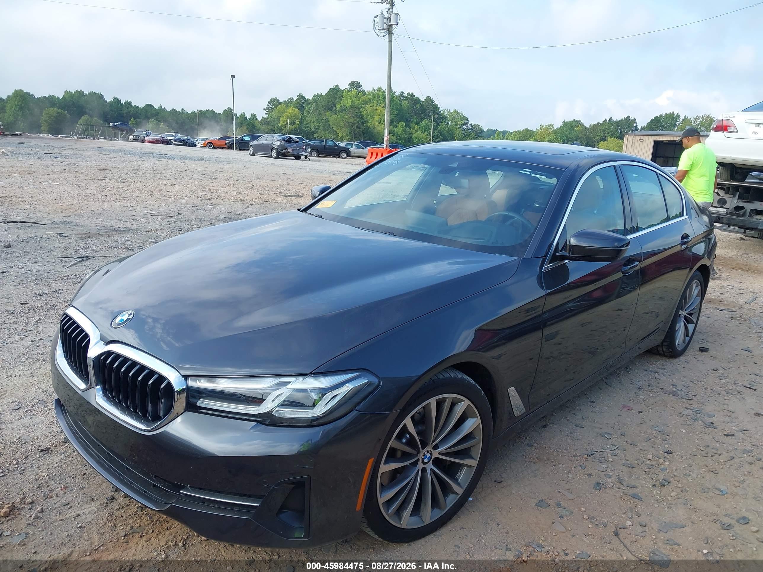 2021 BMW 530I — I2