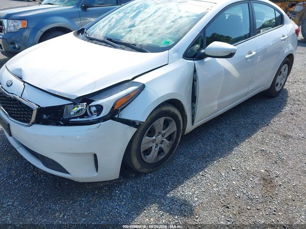 2017 KIA FORTE LX — I6