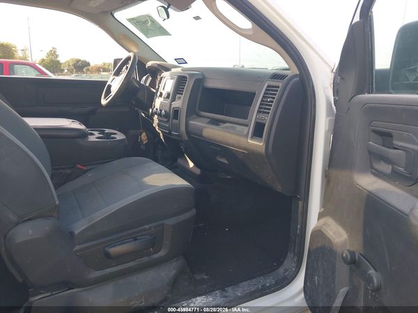 2022 RAM 1500 CLASSIC TRADESMAN  4X2 8' BOX