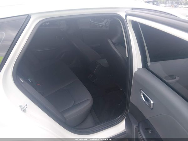 2025 KIA K4 LX — I8