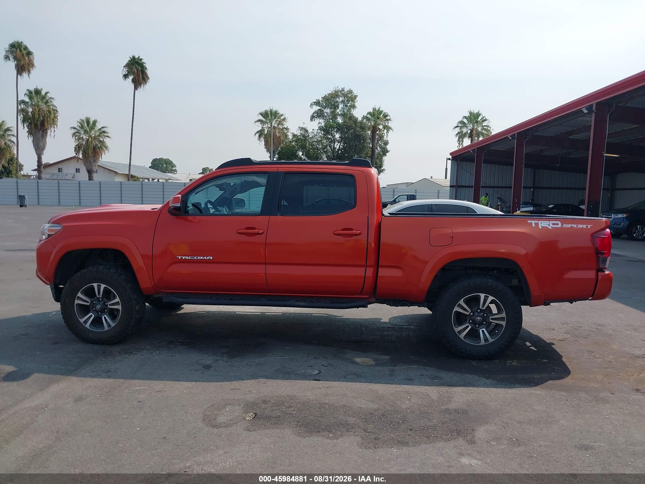 2018 TOYOTA TACOMA TRD SPORT