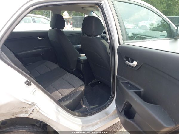 2019 KIA RIO 5-DOOR S — I8